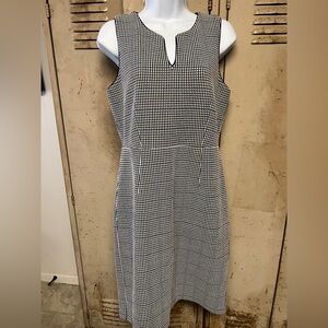Ann Taylor Sheath Dress Black White Blue Plaid Notch Neck Sleeveless Women’s 6